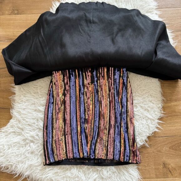 NWT! One33 Social Sequined Stripe Cape Minidress - Black Multicolor | Size 10 - Picture 9 of 13